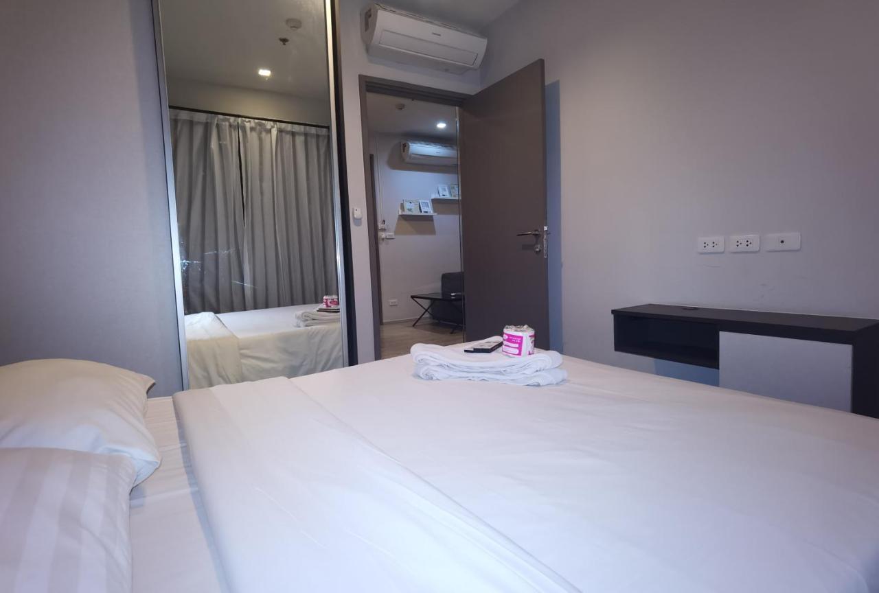 Llx Apartments At The Base Condo Pattaya Bagian luar foto