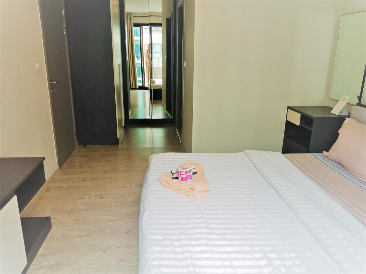 Llx Apartments At The Base Condo Pattaya Bagian luar foto